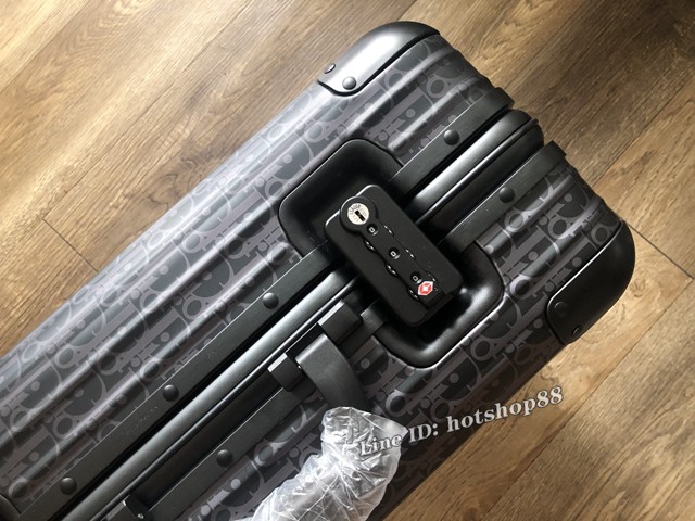 日默瓦RIMOWA首次與Dior合作款全鋁行李箱四輪拉杆箱 gdx1379